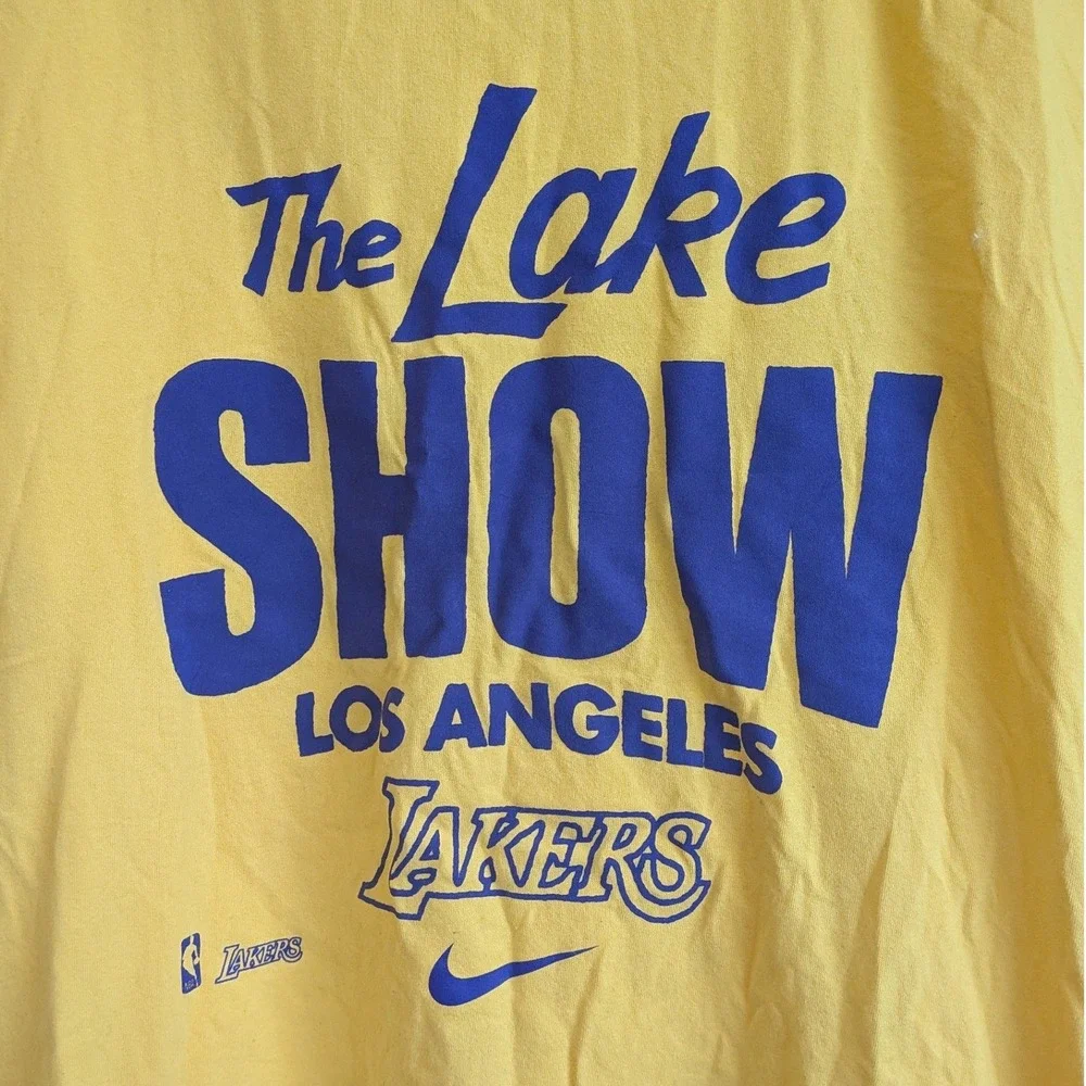 Nike NBA LA Lakers Dri Fit The Lake Show‎ Graphic Short Sleeve T-Shirt XL